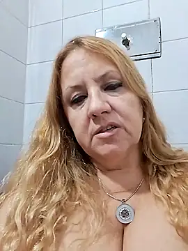 Snapshot of JennyInVegas chatting on 6, 3, 2026 JennyInVegas online show from 6, 3, 2026