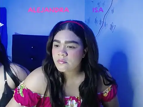 Snapshot of 2moons_full_of_love chatting on 16, 11, 2025 2moons full of love online show from 16, 11, 2025