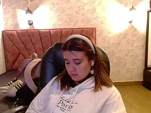  jeessy online show from 4, 2, 2026