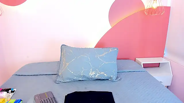 Snapshot of SophiaBeckerr chatting on 30, 10, 2025 SophiaBeckerr online show from 30, 10, 2025