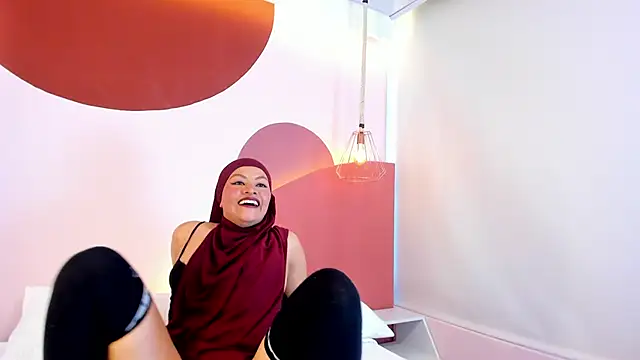 Snapshot of SophiaBeckerr chatting on 5, 11, 2025 SophiaBeckerr online show from 5, 11, 2025