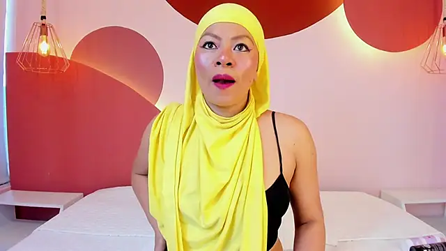 Snapshot of SophiaBeckerr chatting on 18, 11, 2025 SophiaBeckerr online show from 18, 11, 2025