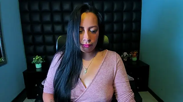 AshleyMontenegro online show from 8, 1, 2026