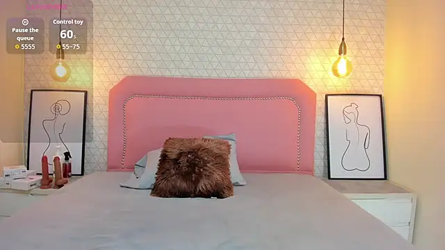 Snapshot of TAYLORMEYER1 chatting on 28, 10, 2025 TAYLORMEYER1 online show from 28, 10, 2025