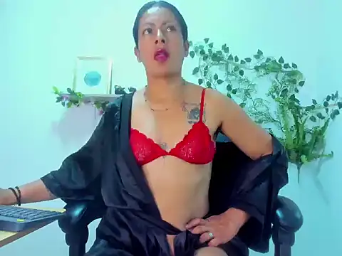 Snapshot of canelaa___ chatting on 28, 10, 2025 canelaa online show from 28, 10, 2025