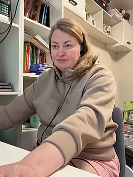 Amelia-Diamond online show from 18, 12, 2025