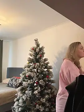 Amelia-Diamond online show from 2, 2, 2026