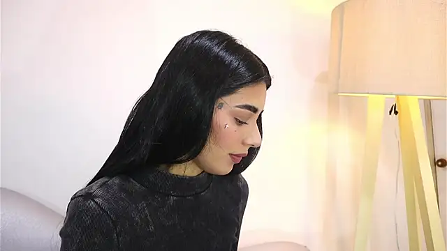 Snapshot of Scarlett_Keller chatting on 7, 11, 2025 Scarlett Keller online show from 7, 11, 2025