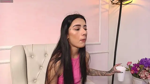 Snapshot of Scarlett_Keller chatting on 1, 12, 2025 Scarlett Keller online show from 1, 12, 2025