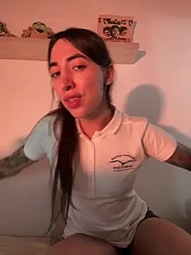 Snapshot of valeriahornier chatting on 17, 2, 2026 valeriahornier online show from 17, 2, 2026