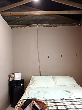 Snapshot of juicyboode chatting on 27, 10, 2025 juicyboode online show from 27, 10, 2025