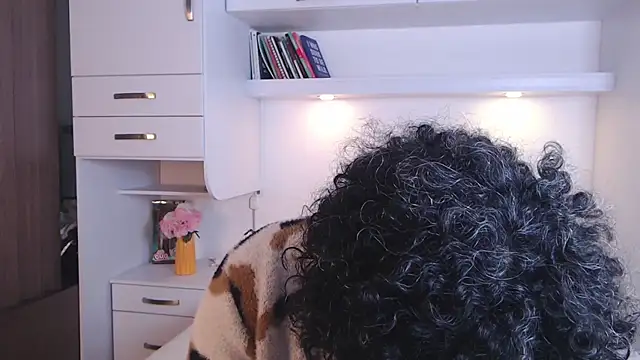 MartiRuis10 online show from 11, 11, 2025