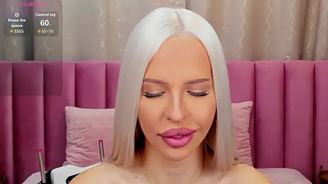 KailaCrystall online show from 27, 11, 2025