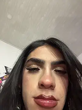 Snapshot of Agattha22 chatting on 9, 11, 2025 Agattha22 online show from 9, 11, 2025