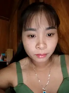 Snapshot of Squirrel-Pear chatting on 26, 10, 2025 Squirrel-Pear online show from 26, 10, 2025