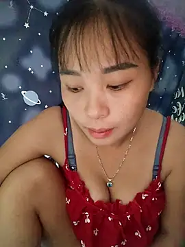 Snapshot of Squirrel-Pear chatting on 26, 10, 2025 Squirrel-Pear online show from 26, 10, 2025