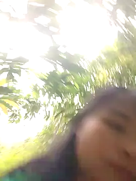 Snapshot of Squirrel-Pear chatting on 29, 10, 2025 Squirrel-Pear online show from 29, 10, 2025