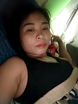 Snapshot of Squirrel-Pear chatting on 1, 11, 2025 Squirrel-Pear online show from 1, 11, 2025