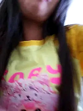 Snapshot of Squirrel-Pear chatting on 11, 11, 2025 Squirrel-Pear online show from 11, 11, 2025