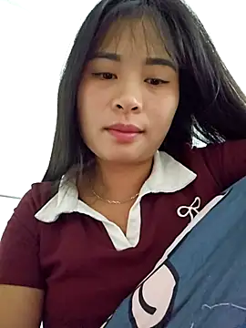 Snapshot of Squirrel-Pear chatting on 11, 11, 2025 Squirrel-Pear online show from 11, 11, 2025