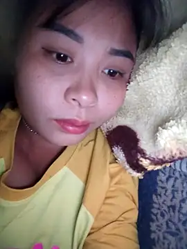 Snapshot of Squirrel-Pear chatting on 14, 11, 2025 Squirrel-Pear online show from 14, 11, 2025