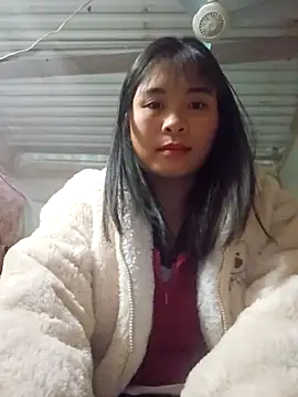 Snapshot of Squirrel-Pear chatting on 29, 11, 2025 Squirrel-Pear online show from 29, 11, 2025