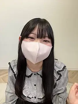 Snapshot of Reina_cute_00_ chatting on 28, 10, 2025 Reina cute 00 online show from 28, 10, 2025