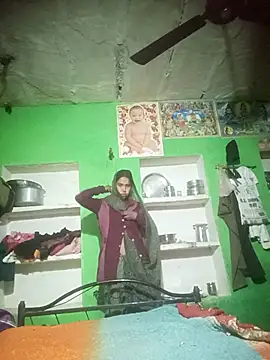 Snapshot of NEXIQRAN chatting on 28, 11, 2025 NEXIQRAN online show from 28, 11, 2025