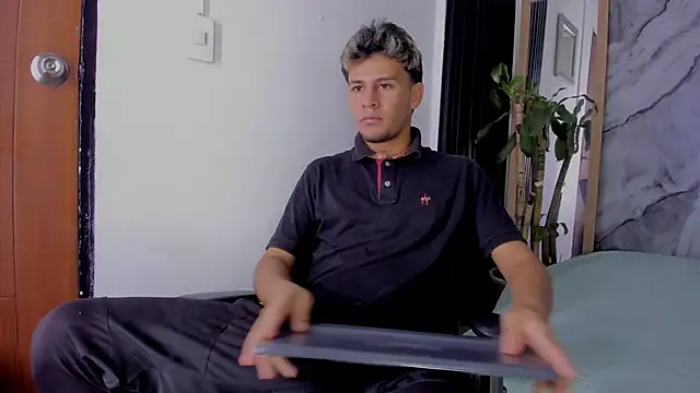 Alan-Smith1 online show from 17, 11, 2025