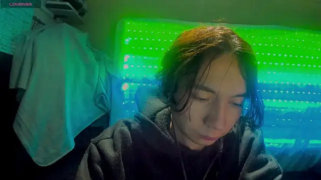 najimi uwu online show from 15, 11, 2025