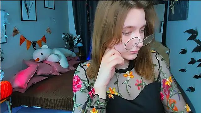 Snapshot of fairy_tara chatting on 26, 10, 2025 fairy tara online show from 26, 10, 2025