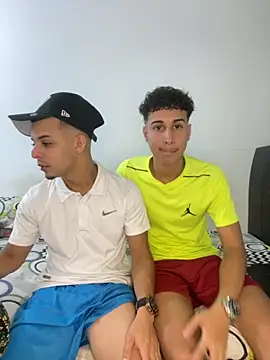 Snapshot of adan_jp chatting on 22, 10, 2025 adan jp online show from 22, 10, 2025