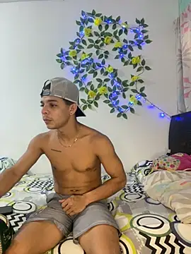 Snapshot of adan_jp chatting on 27, 11, 2025 adan jp online show from 27, 11, 2025