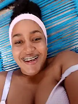 Snapshot of NahomiWalker_ chatting on 9, 11, 2025 NahomiWalker online show from 9, 11, 2025