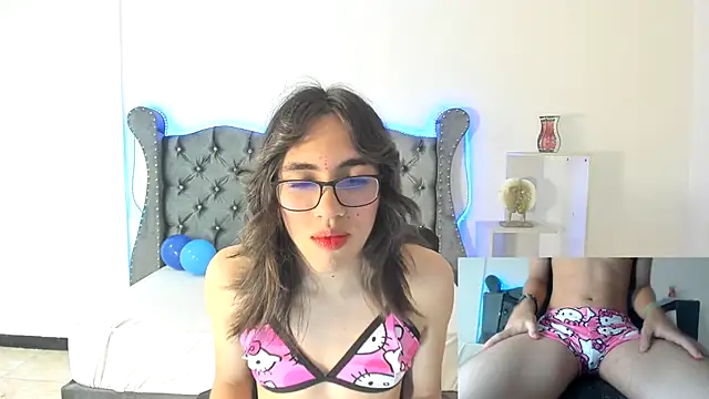 Snapshot of cory_hot chatting on 20, 10, 2025 cory hot online show from 20, 10, 2025