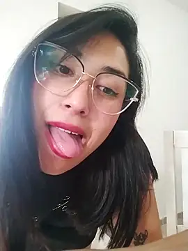 Chinitaaa28 online show from 2, 11, 2025