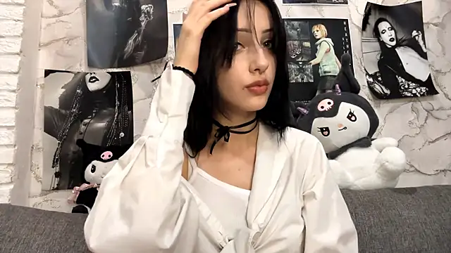 Snapshot of ForeTiff chatting on 23, 10, 2025 ForeTiff online show from 23, 10, 2025