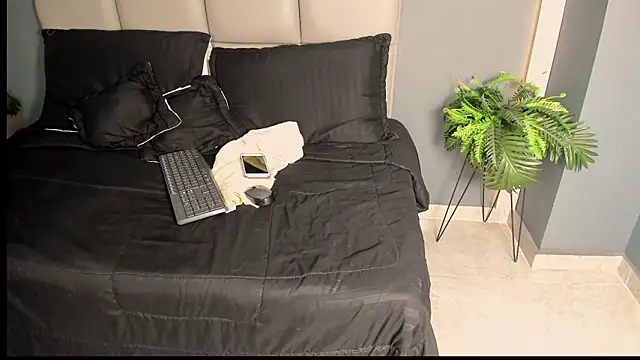 ArohomLester online show from 14, 1, 2026