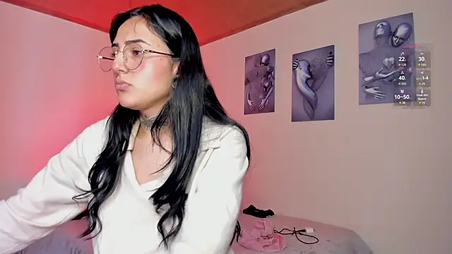 Snapshot of miku_st chatting on 5, 12, 2025 miku st online show from 5, 12, 2025