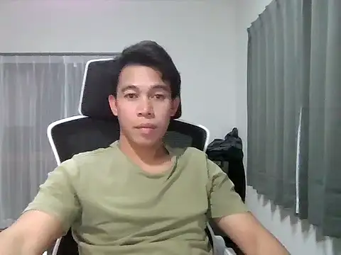 Snapshot of SobaKurd chatting on 7, 11, 2025 SobaKurd online show from 7, 11, 2025