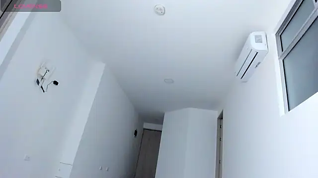 Snapshot of NxyChloe chatting on 1, 11, 2025 NxyChloe online show from 1, 11, 2025