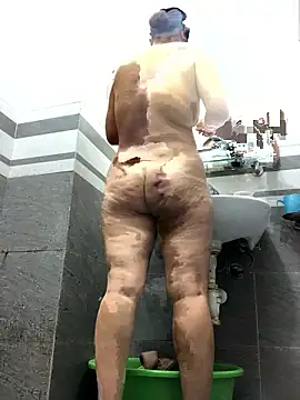 HinayLa online show from 16, 1, 2026