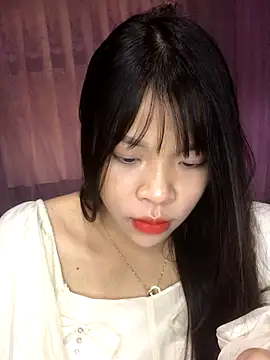 Snapshot of Duck_dona chatting on 18, 11, 2025 Duck dona online show from 18, 11, 2025