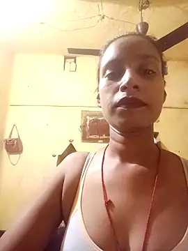 Snapshot of Rutika-G chatting on 28, 10, 2025 Rutika-G online show from 28, 10, 2025