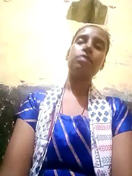 Snapshot of Rutika-G chatting on 29, 10, 2025 Rutika-G online show from 29, 10, 2025