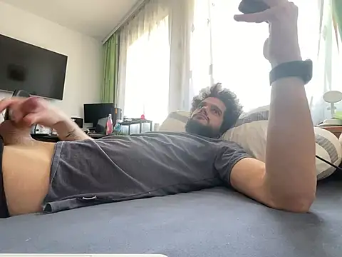 youngboyformommy24 online show from 6, 3, 2026