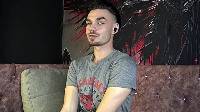 Snapshot of OceannHeart chatting on 17, 12, 2025 OceannHeart online show from 17, 12, 2025