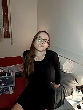 Cassy-Bloom online show from 2, 12, 2025