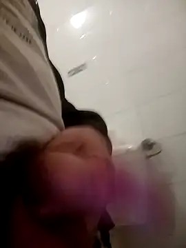 Snapshot of Romaeterna_ chatting on 4, 11, 2025 Romaeterna online show from 4, 11, 2025