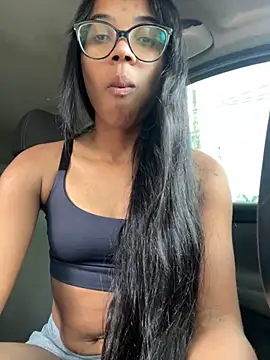 raphaelasoares online show from 27, 11, 2025